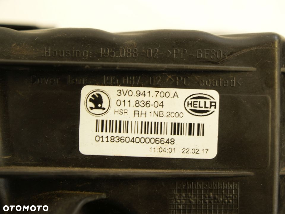 Image Škoda Superb Halogen Pravá 3 III 15r Hella 3V0 - 3V0941700A