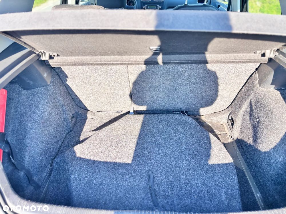 Volkswagen Golf 1.4 Comfortline - 9