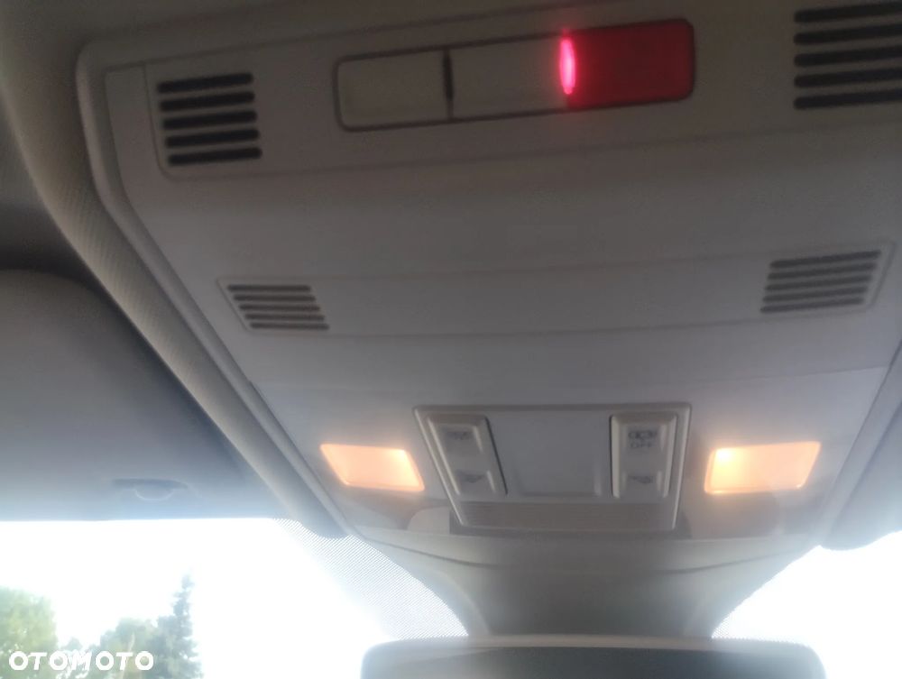 Volkswagen T-Cross 1.5 TSI ACT OPF DSG UNITED - 25