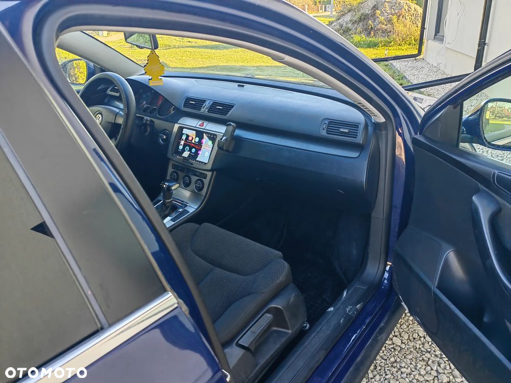 Volkswagen Passat 2.0 TDI Sportline DSG - 21