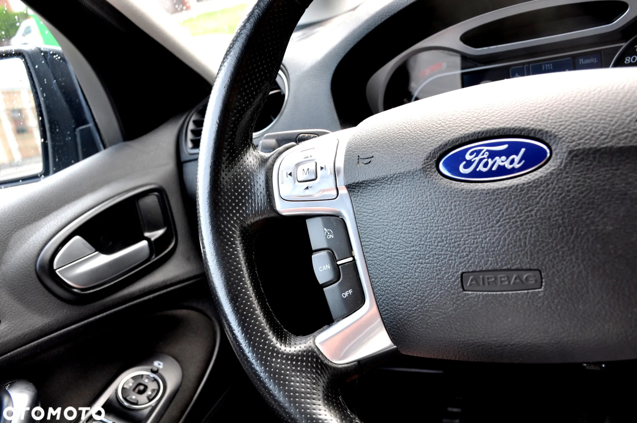 Ford S-Max 2.3 Titanium - 28