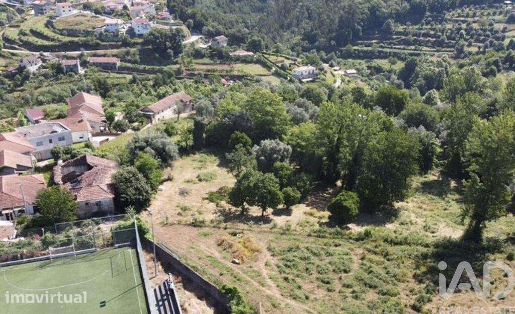 Casa de Campo T4 em Arco de Baúlhe e Vila Nune de 200,00 m2 - Grande imagem: 2/22