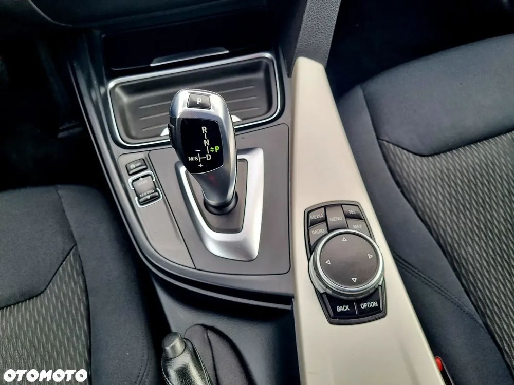 BMW Seria 4 420d Sport-Aut Sport Line - 22