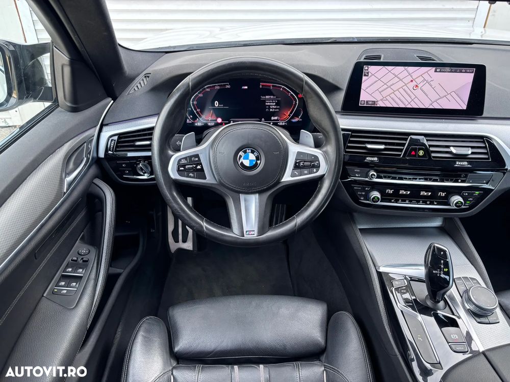 BMW Seria 5 520d Aut. M Sport Edition - 3