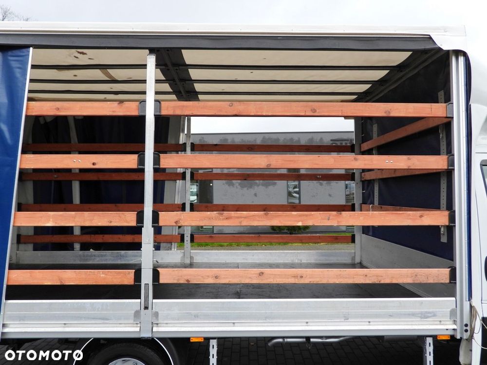 Iveco DAILY 50C16 PLANDEKA 10 PALET TEMPOMAT BLIŹNIACZE KOŁA KLIMATYZACJA  160KM - 24