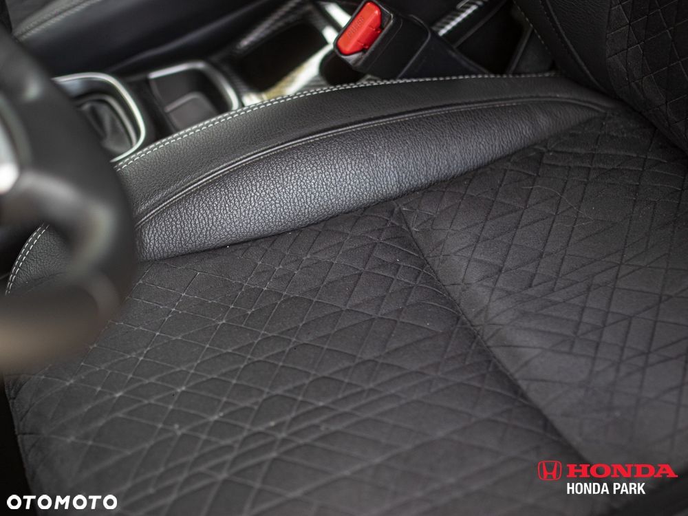 Suzuki Vitara 1.4 Boosterjet Hybrid Comfort+ "SHINKAI" - 16