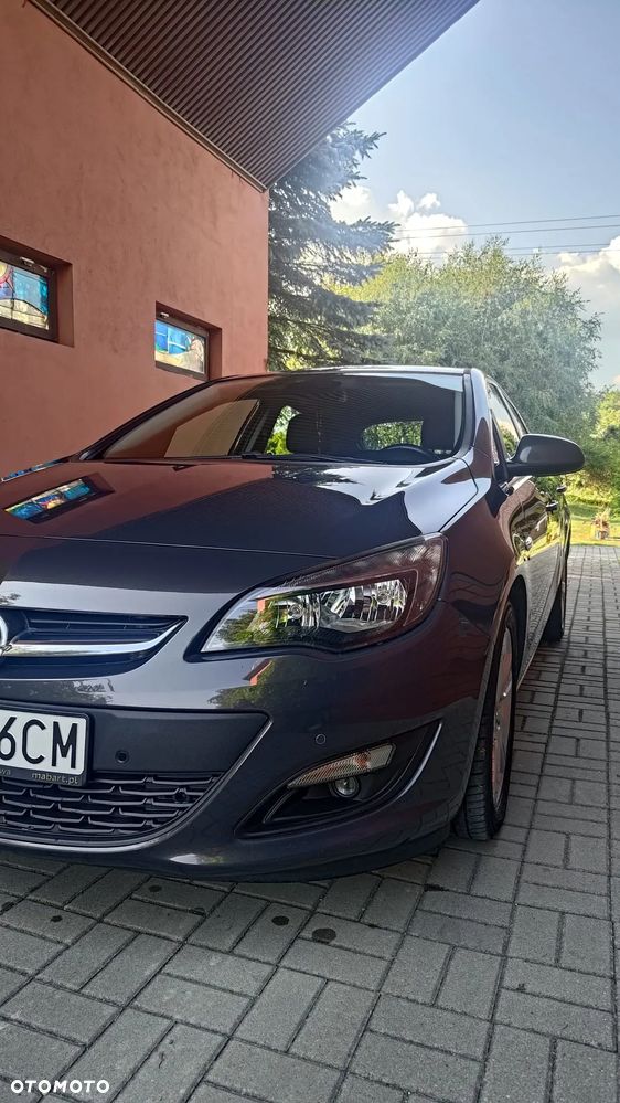 Opel Astra 1.4 Turbo ecoFLEX Start/Stop Exklusiv - 2