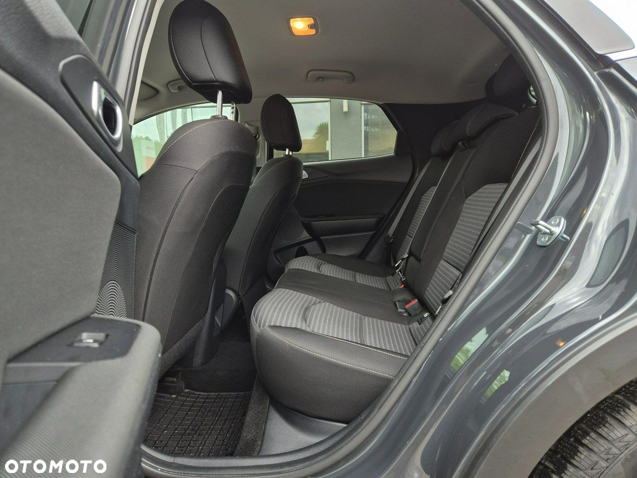 Kia XCeed - 16