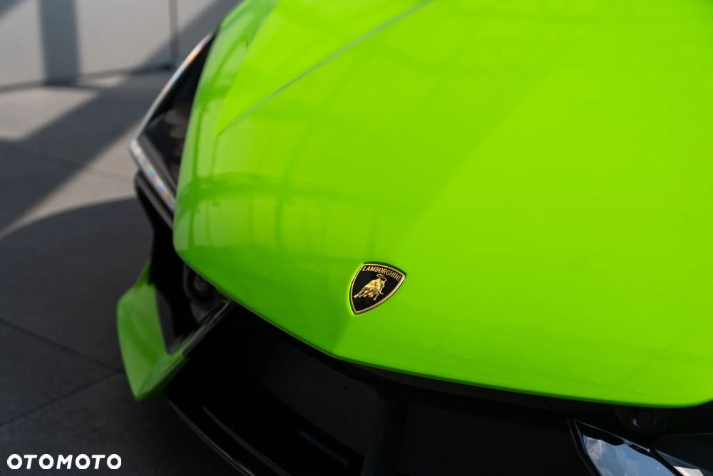 Lamborghini Revuelto - 7