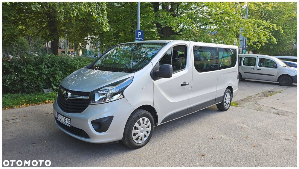 Opel Vivaro L2H1 2,9t Elegance - 1