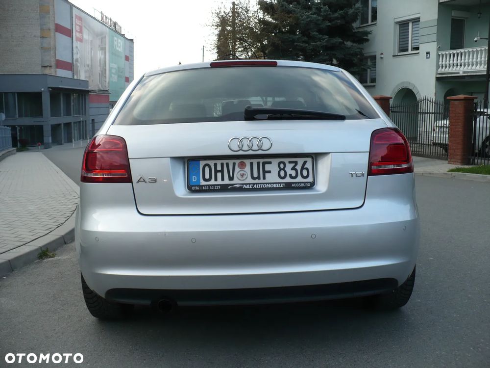 Audi A3 3-drzwiowe 2.0 TDI Ambition - 9