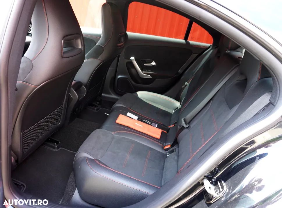 Mercedes-Benz CLA 200 7G-DCT Edition AMG Line - 10