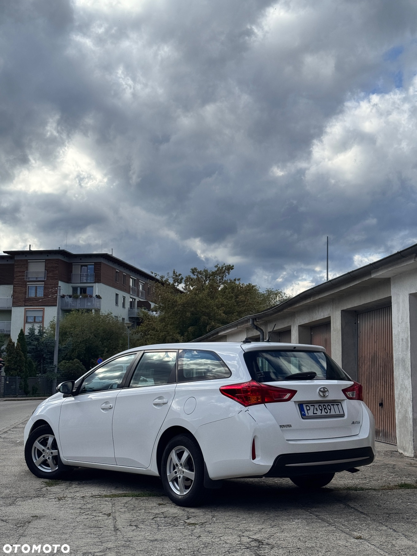 Toyota Auris 1.4 D-4D Active - 4
