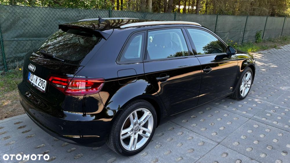 Audi A3 Sportback - 18