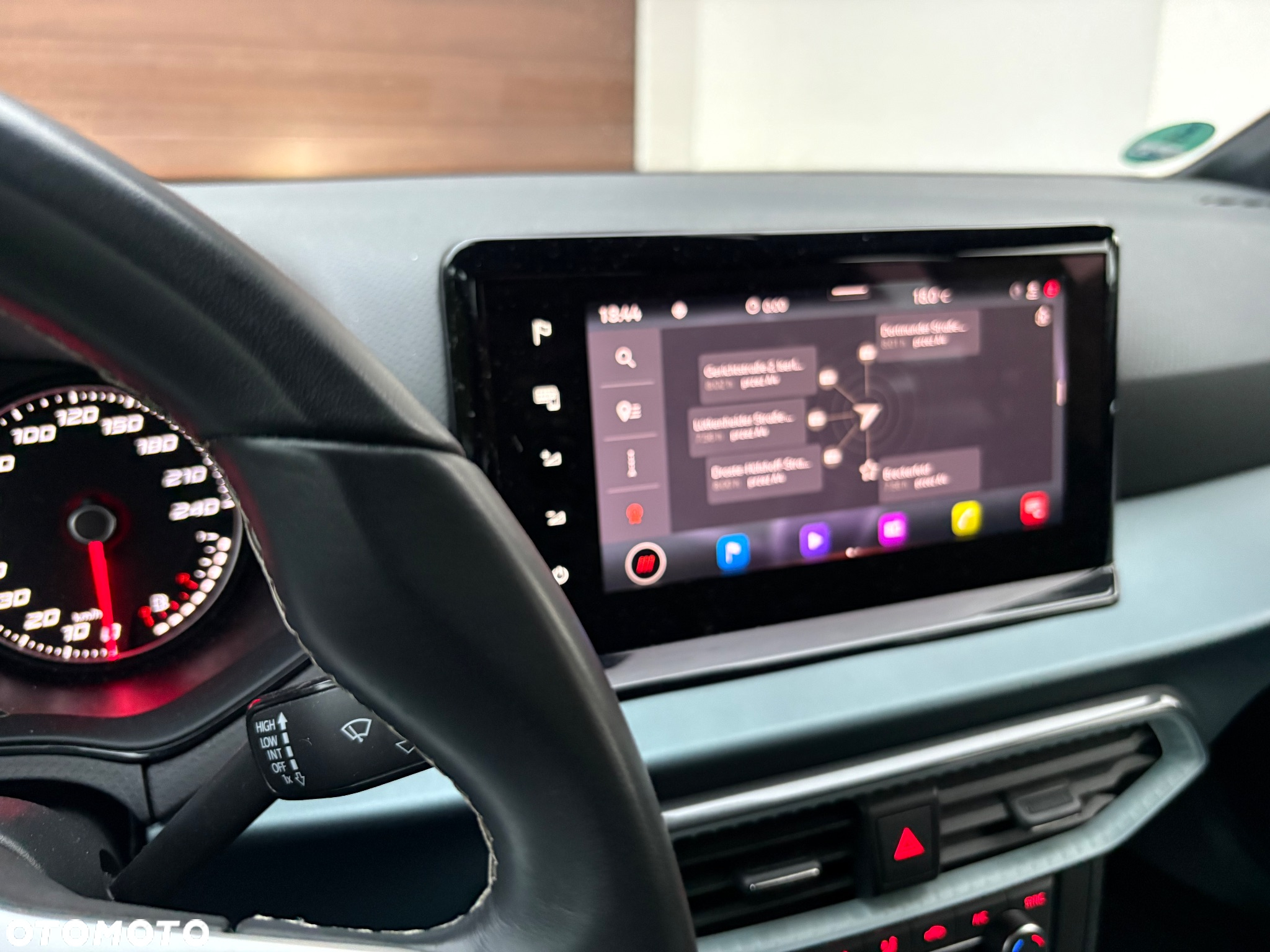 Seat Arona 1.0 TGI Xperience - 33