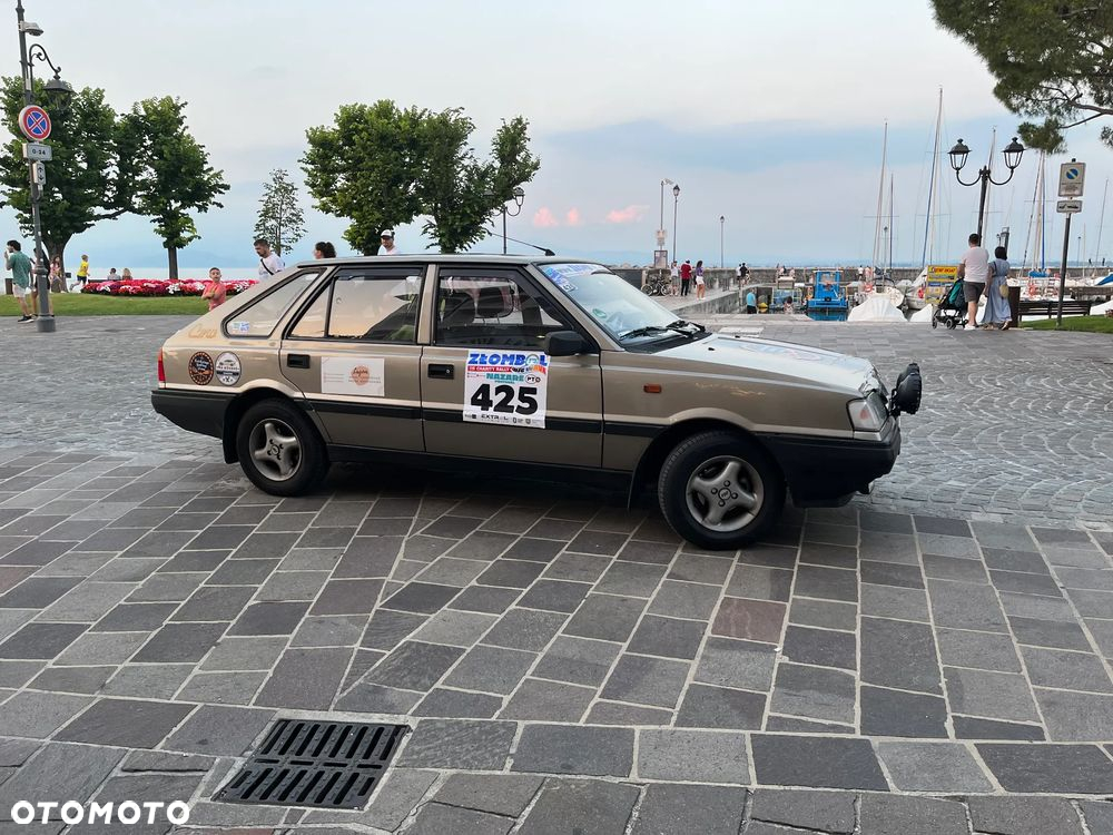 Polonez Caro - 19