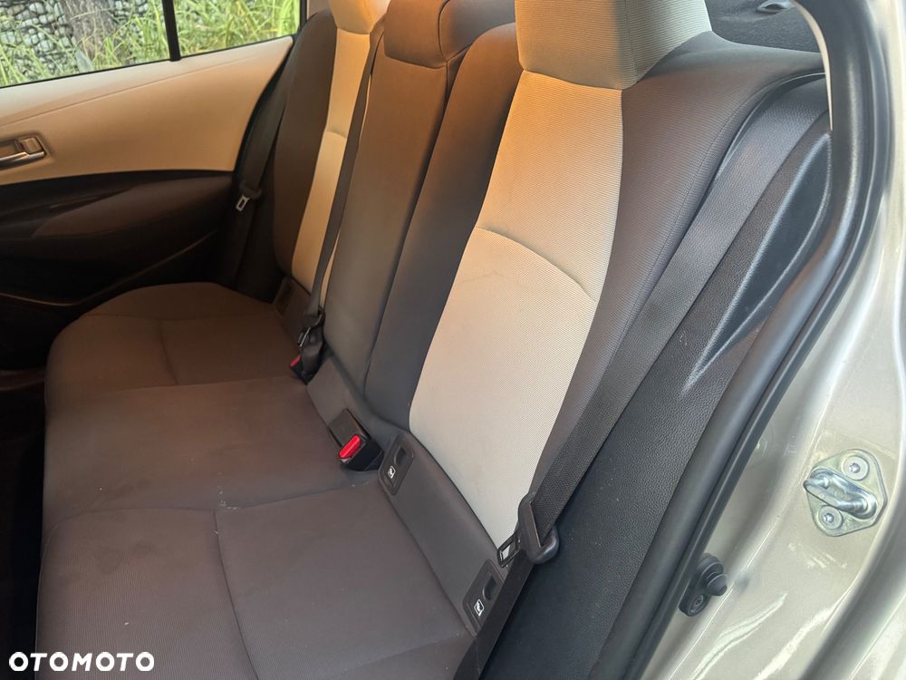 Toyota Corolla 1.5 Comfort - 12