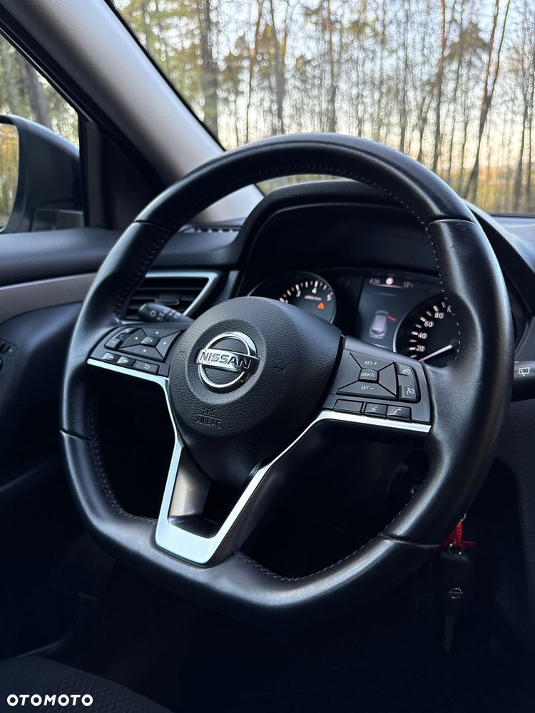 Nissan Qashqai 1.3 DIG-T Acenta - 24