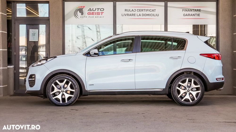 Kia Sportage 2,0 CRDI AWD Aut. GT Line - 3