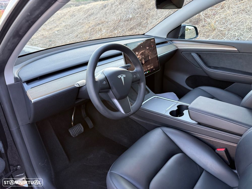 Tesla Model Y Standard - 20