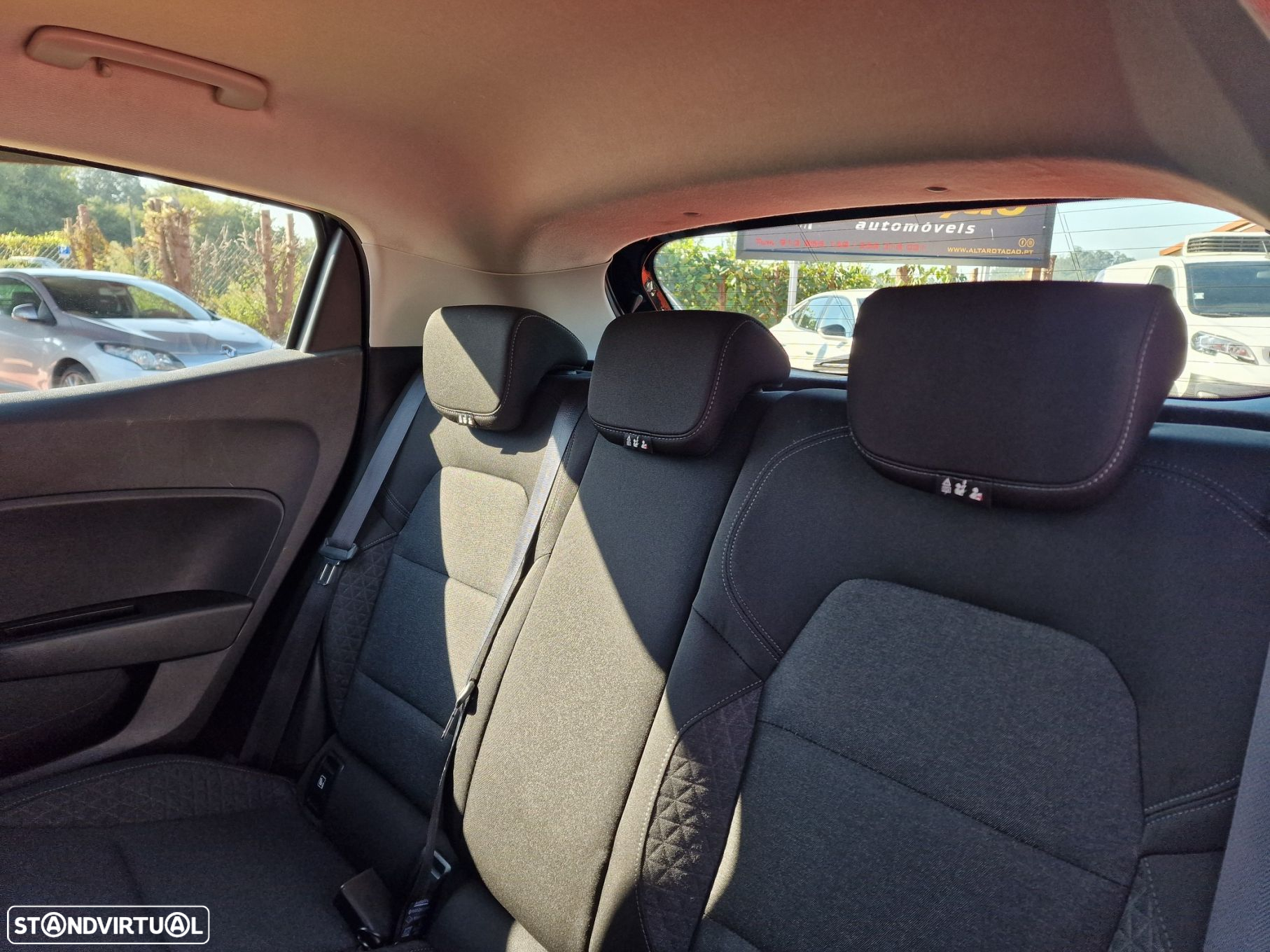 Renault Clio 1.0 SCe Zen - 12