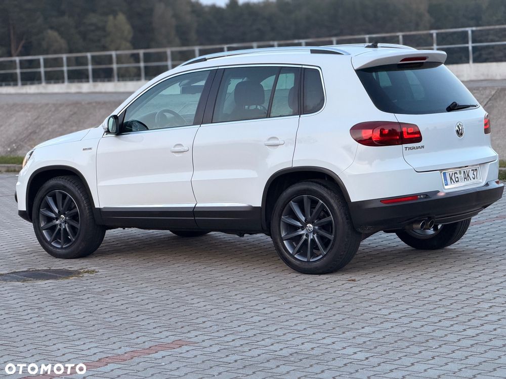 Volkswagen Tiguan 2.0 TDI 4Mot Perfectline R-Style DSG - 8