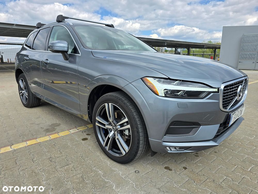 Volvo XC 60 T5 AWD Geartronic Momentum - 3