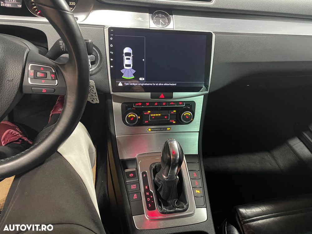 Volkswagen Passat - 8