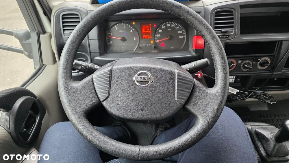 Nissan Cabstar - 12