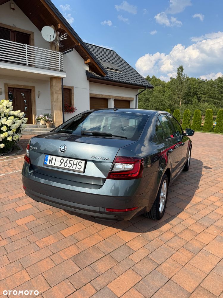 Skoda Octavia 1.6 TDI Ambition - 5
