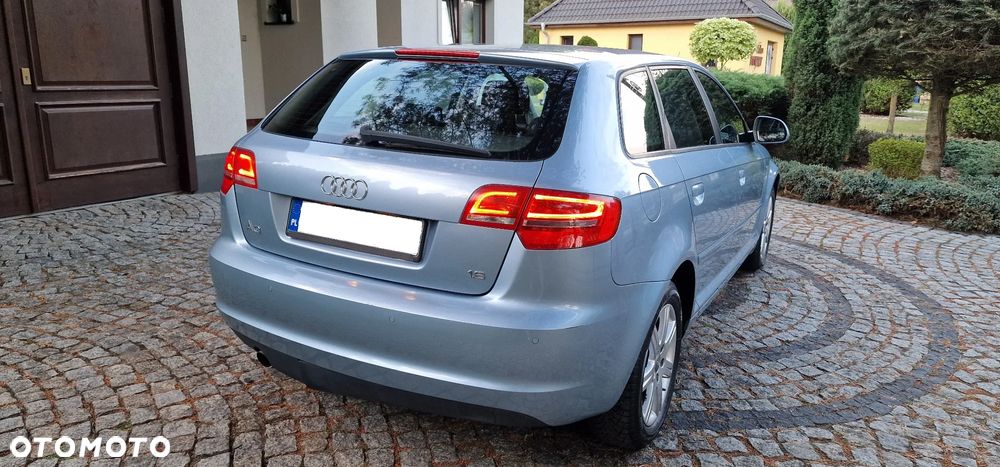 Audi A3 Sportback 1.6 Ambition - 5