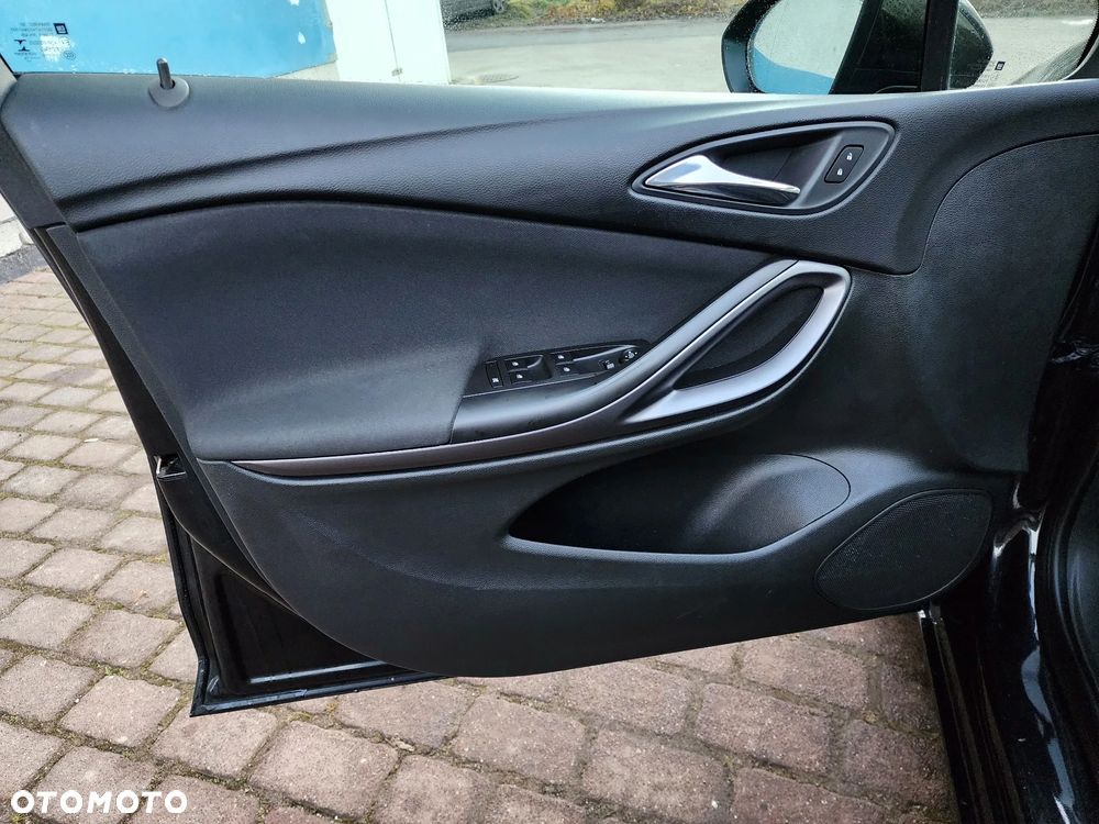 Opel Astra 1.4 Turbo Edition - 26