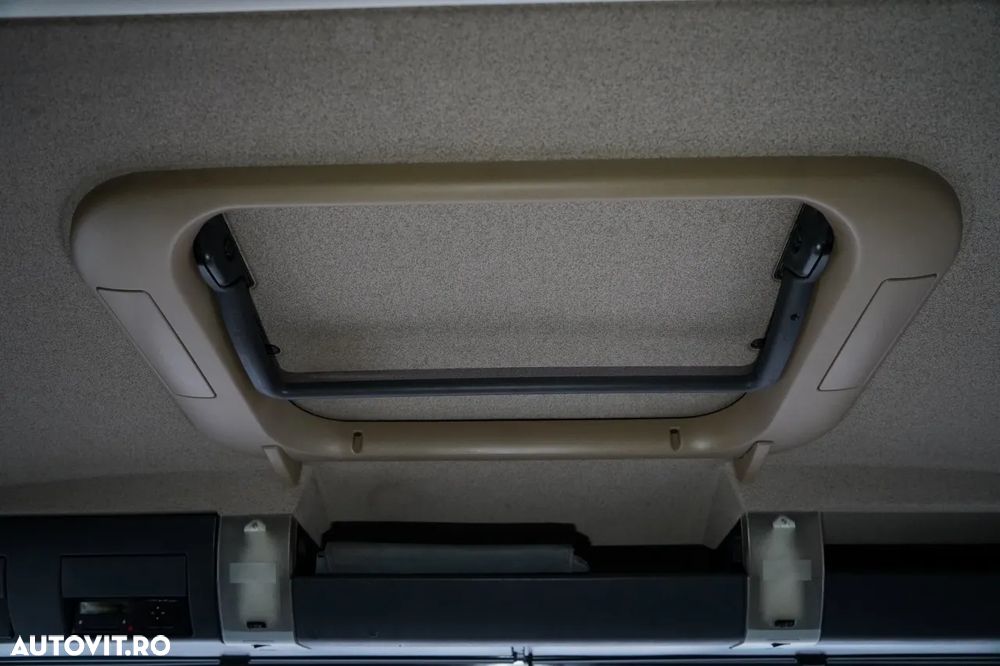 MAN TGX 18.500 / 4x4 / HIDRAULICĂ / HIDROPROPULSARE / CABINĂ JOSĂ / ANVELOPE 100% / EURO 6 / - 34