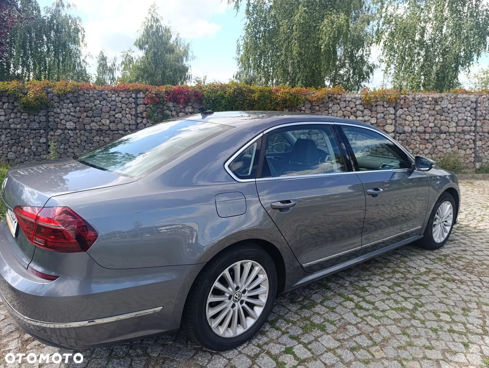 Volkswagen Passat 1.8 TSI BMT Highline DSG - 8