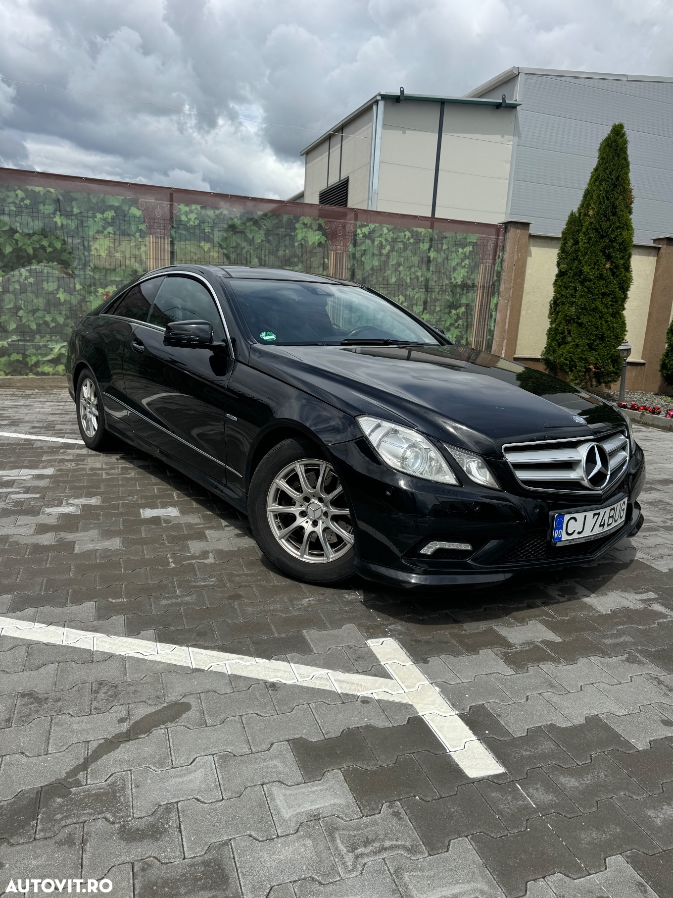 Mercedes-Benz E 220 CDI Coupe 7G-TRONIC - 2