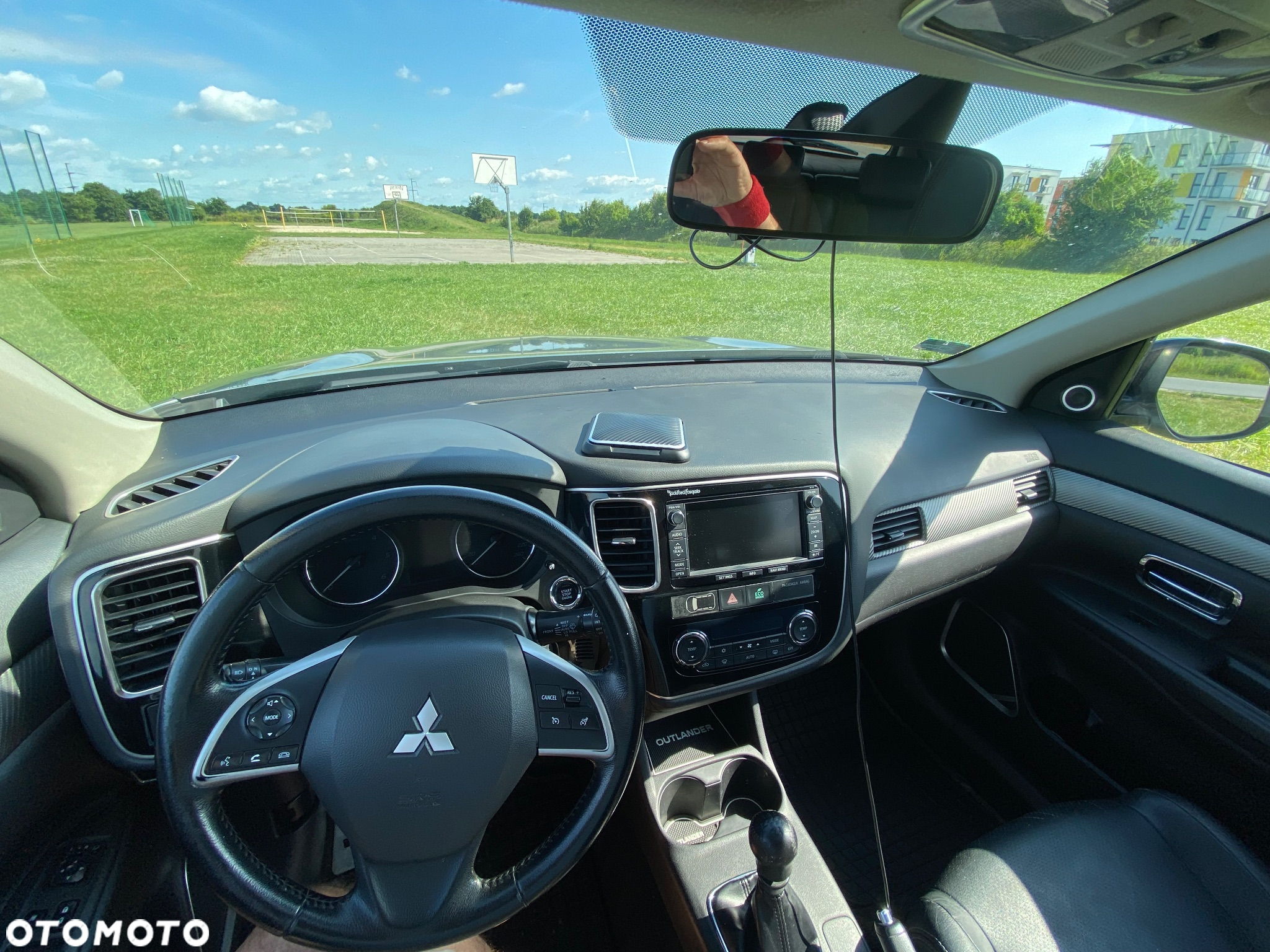 Mitsubishi Outlander 2.2 DID Instyle Navi - 12