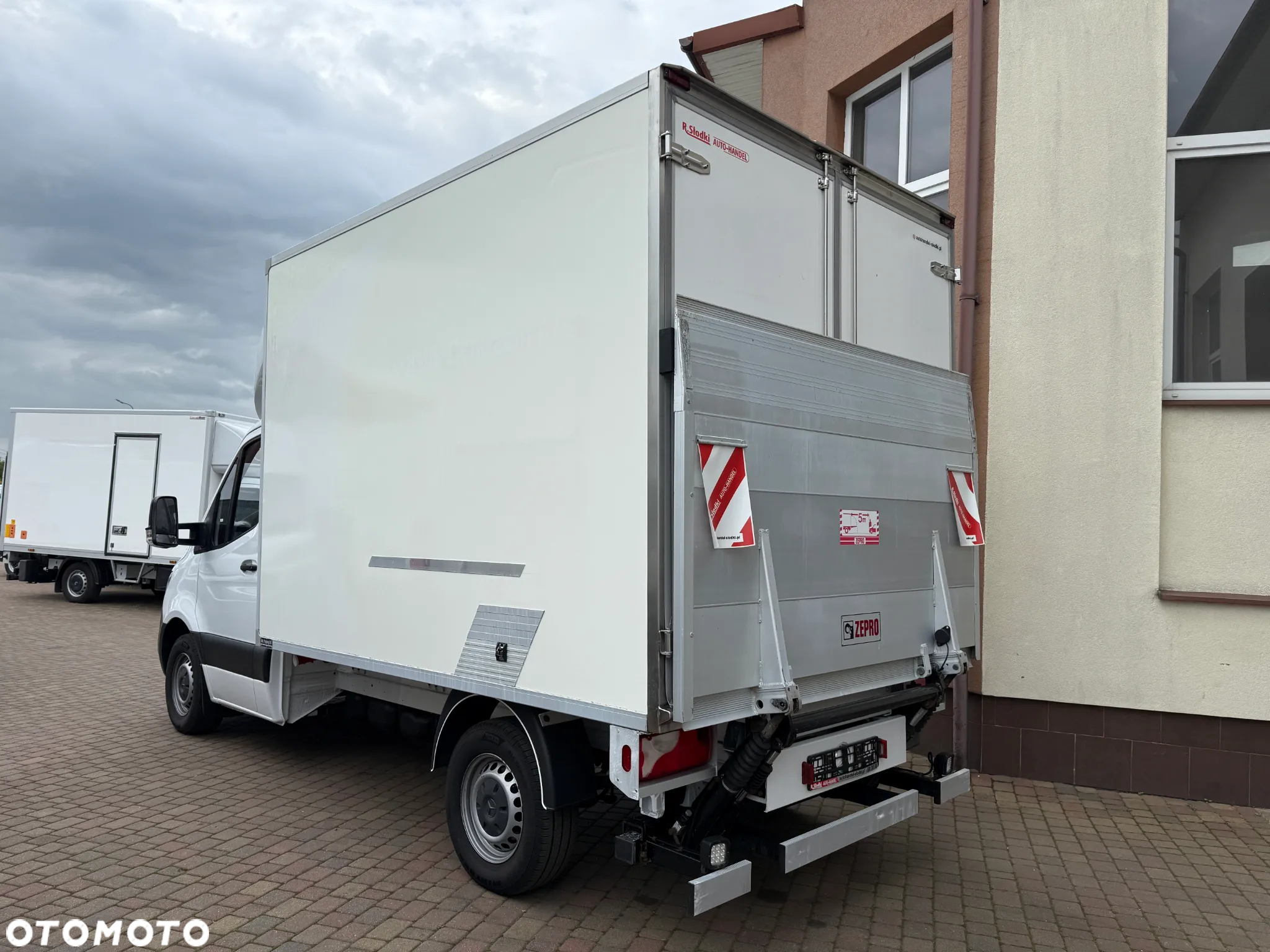 Mercedes-Benz Sprinter 3,0 Chłodnia Mroźnia Winda - 4