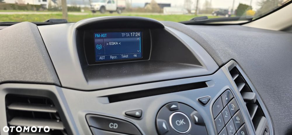 Ford Fiesta 1.0 EcoBoost S&S ST-LINE - 36