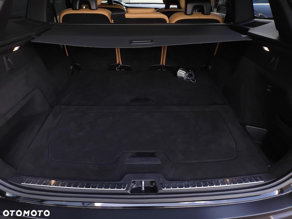 Volvo XC 90 - 28