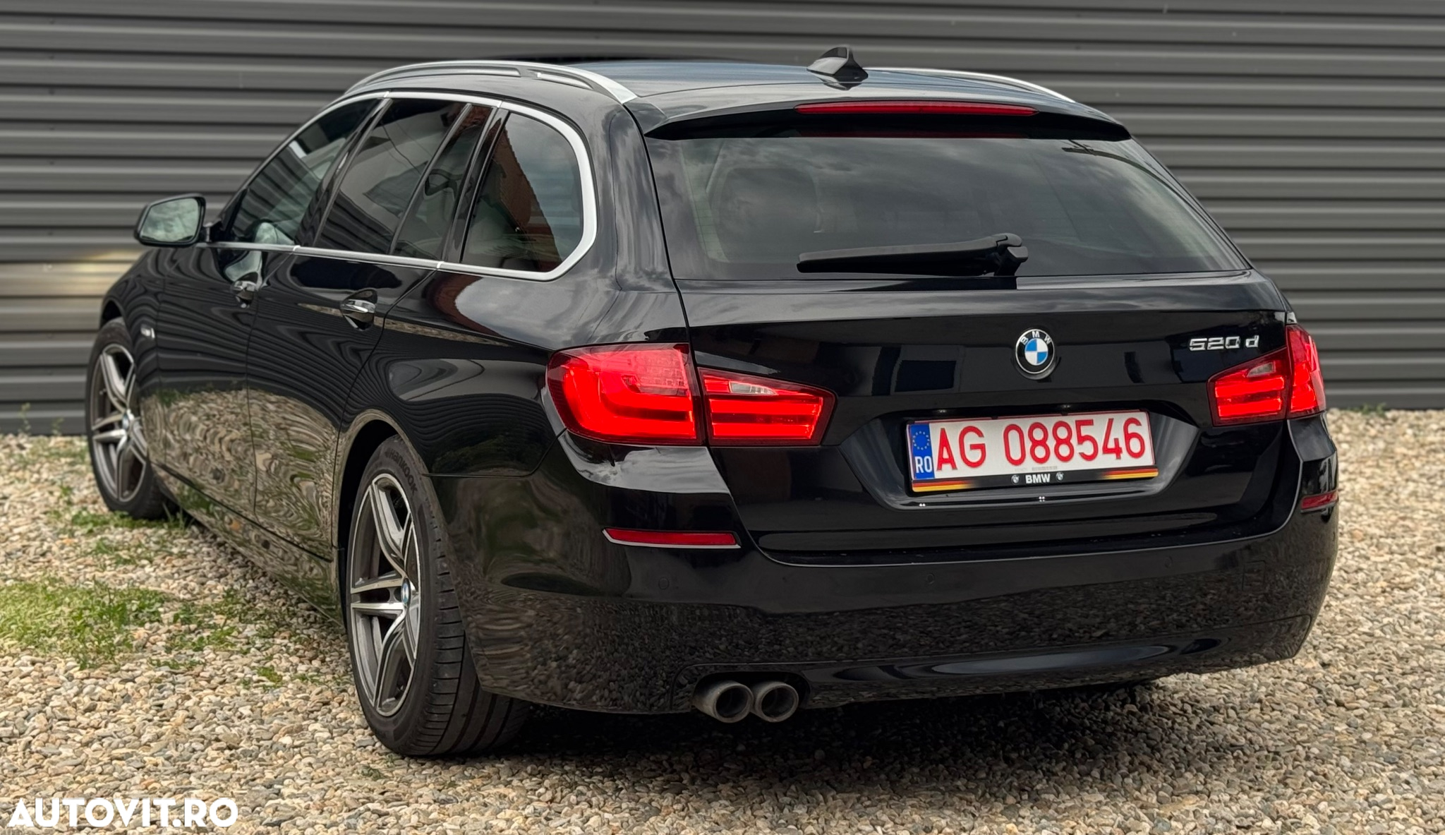 BMW Seria 5 520d Touring Aut. - 3