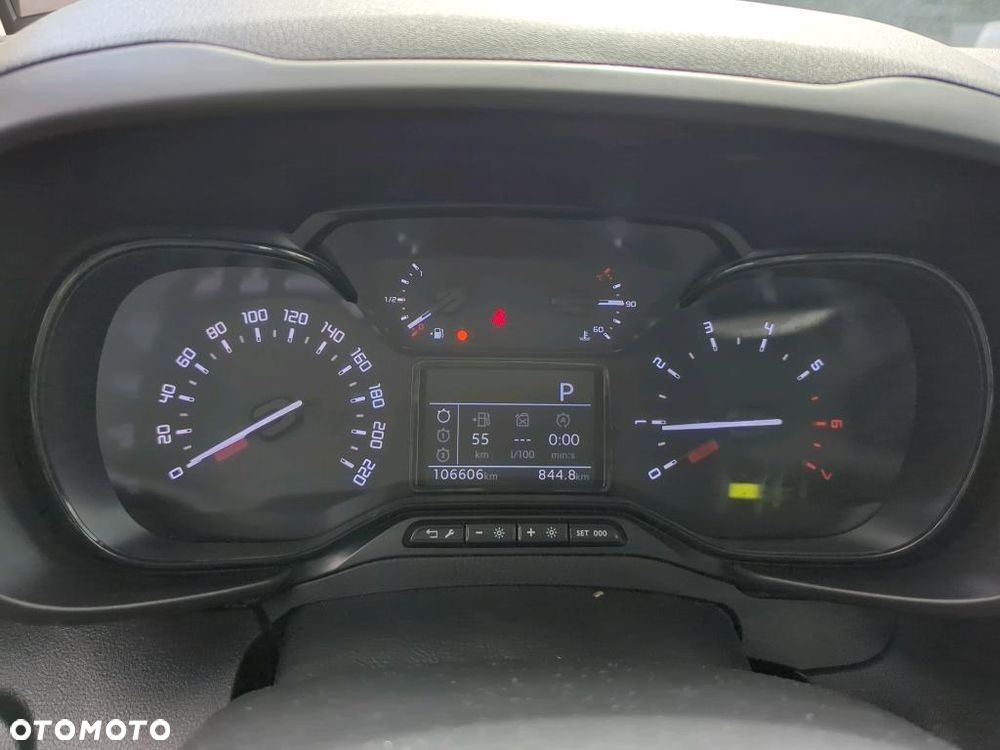 Toyota Proace City 1.2 D-4T Long 2,3t Active (bryg.) - 8