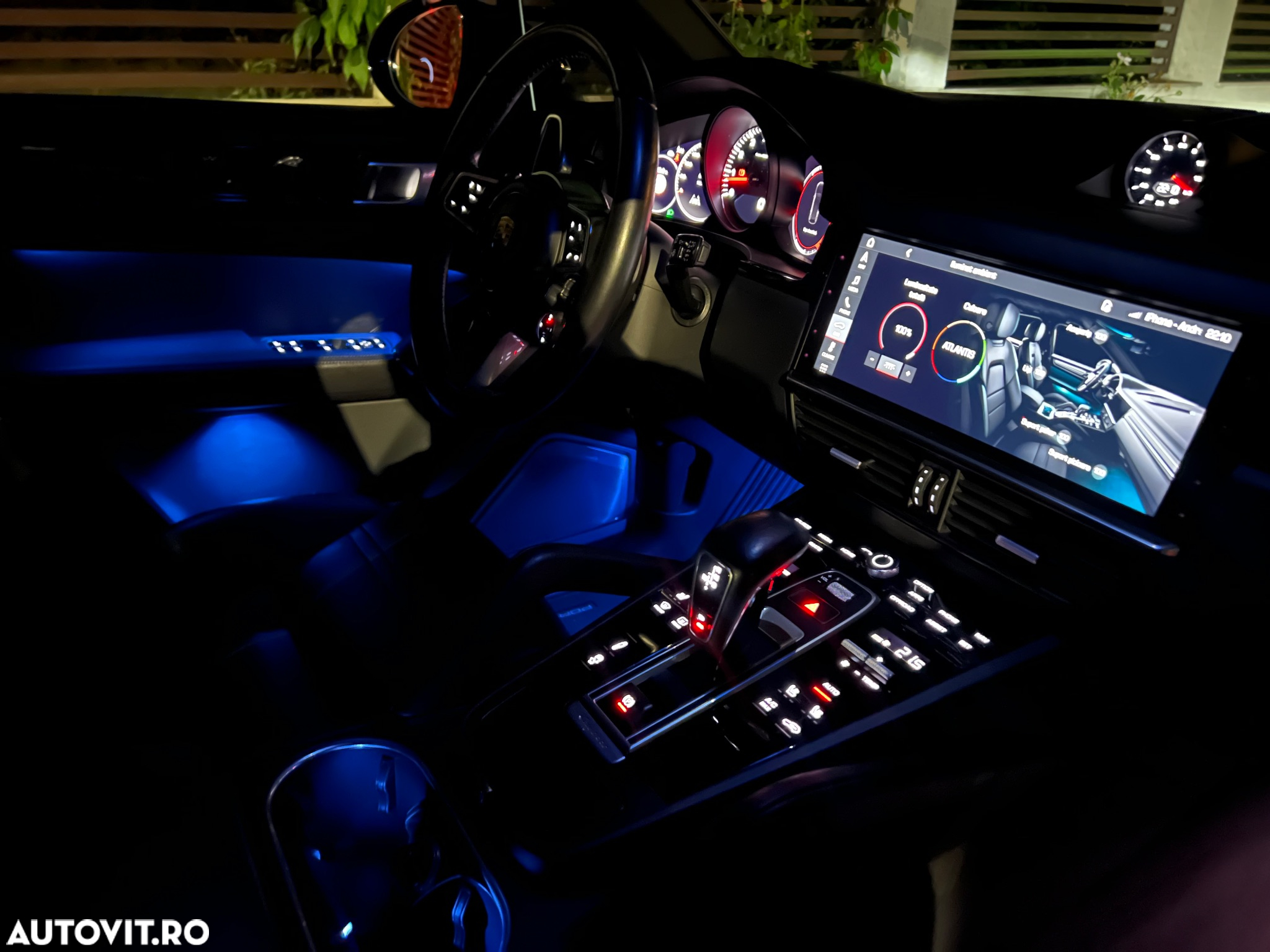 Porsche Cayenne S - 11