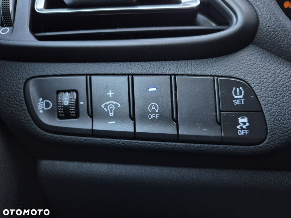 Hyundai i30 1.0 T-GDI Smart - 25