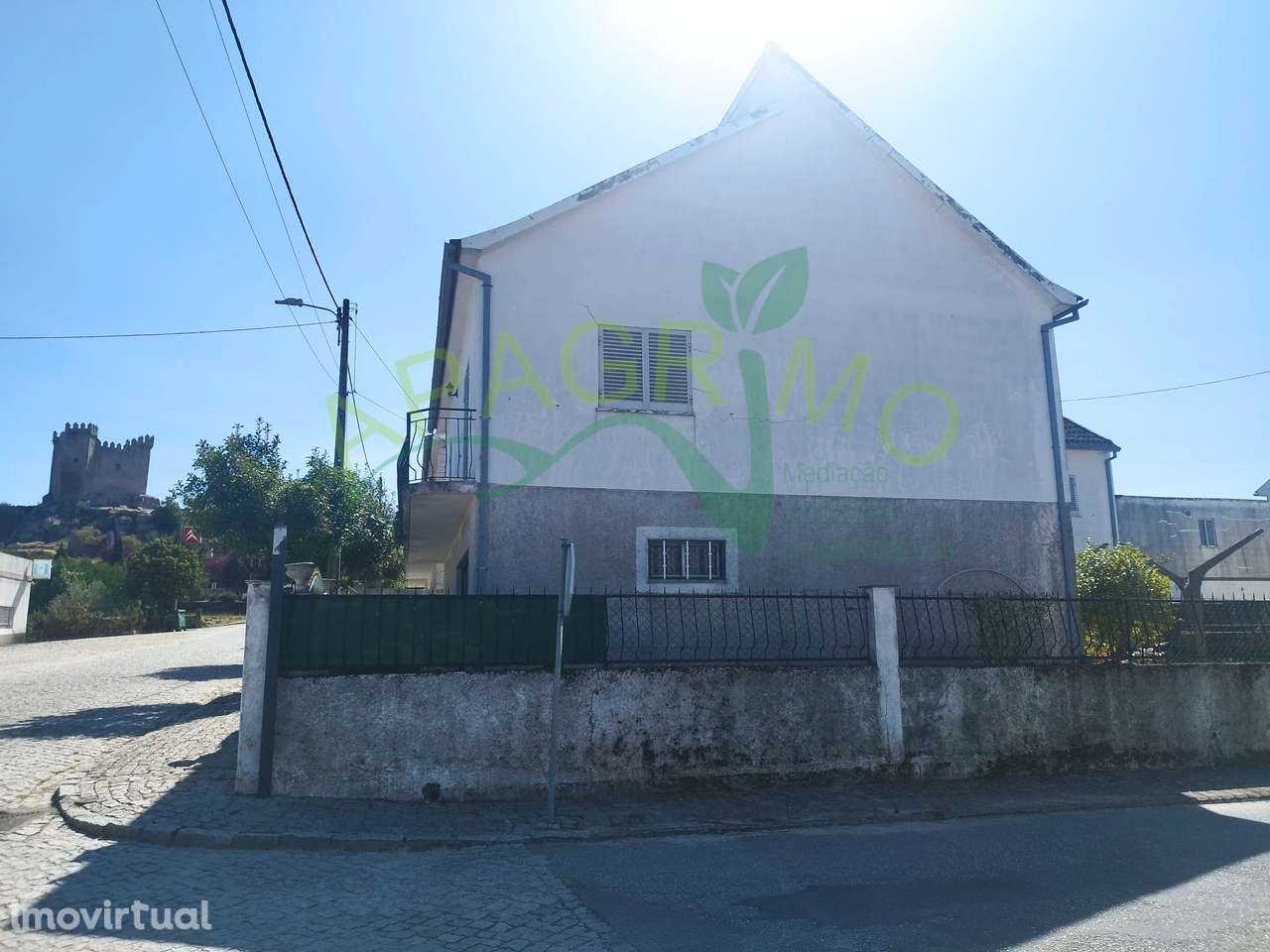 Moradia próxima do centro histórico de Penedono - Grande imagem: 4/22