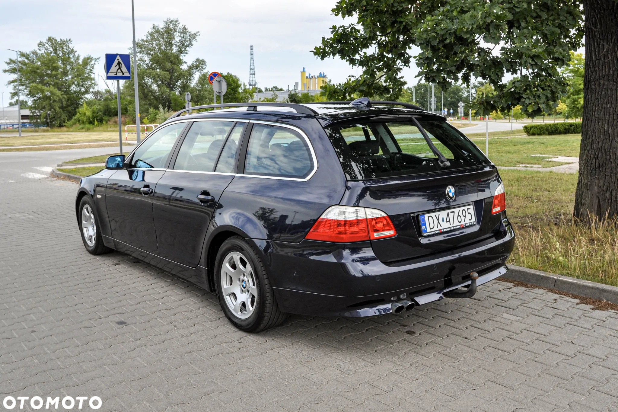 BMW Seria 5 525i Touring - 3