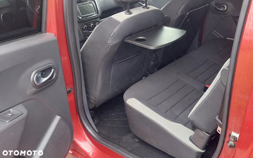 Dacia Lodgy 1.3 TCe Stepway S&S - 24