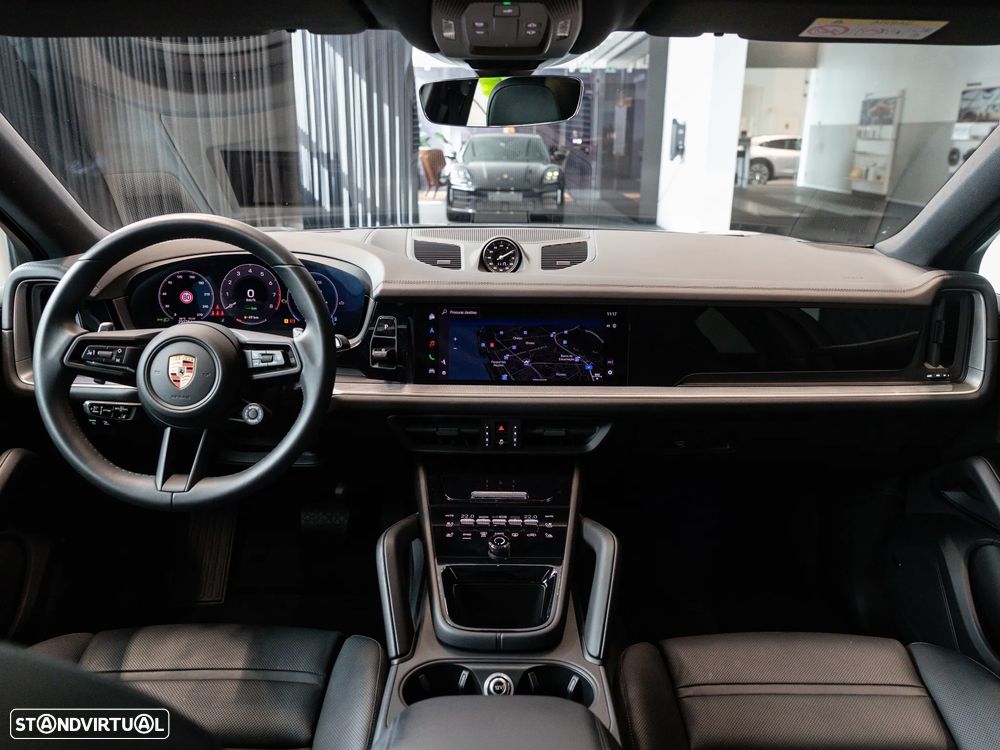 Porsche Cayenne Coupé E-Hybrid - 17