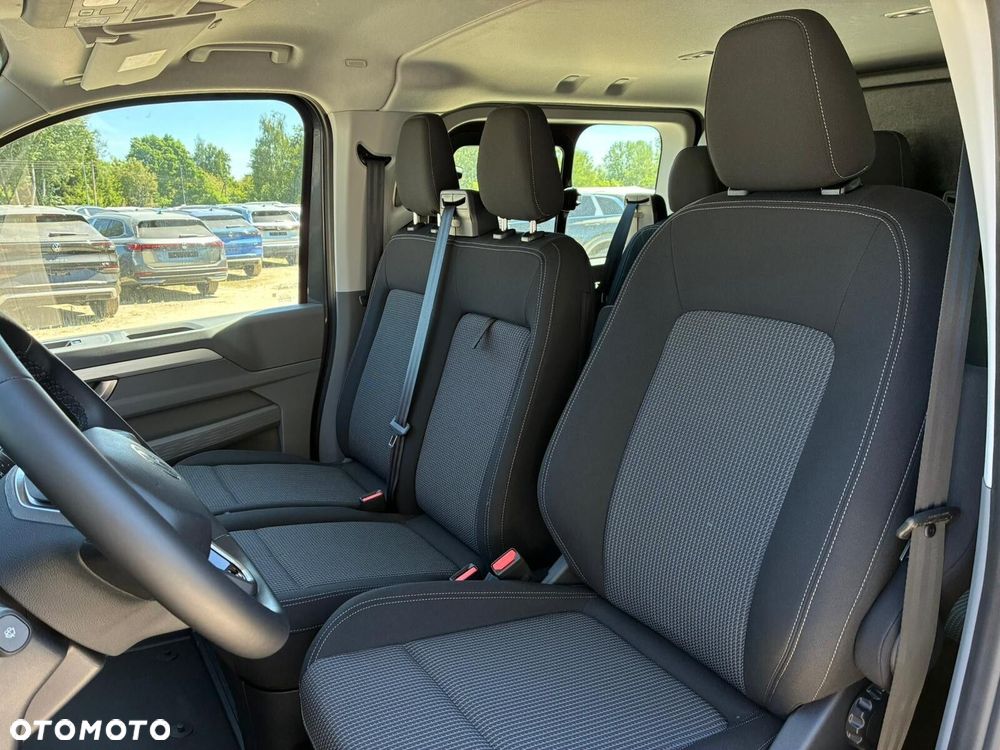 Volkswagen Transporter Furgon PLUS Edition/6-cio osob./AUTOMAT (L2) 2.0 TDI 170KM, r.o. 3500 mm - 17