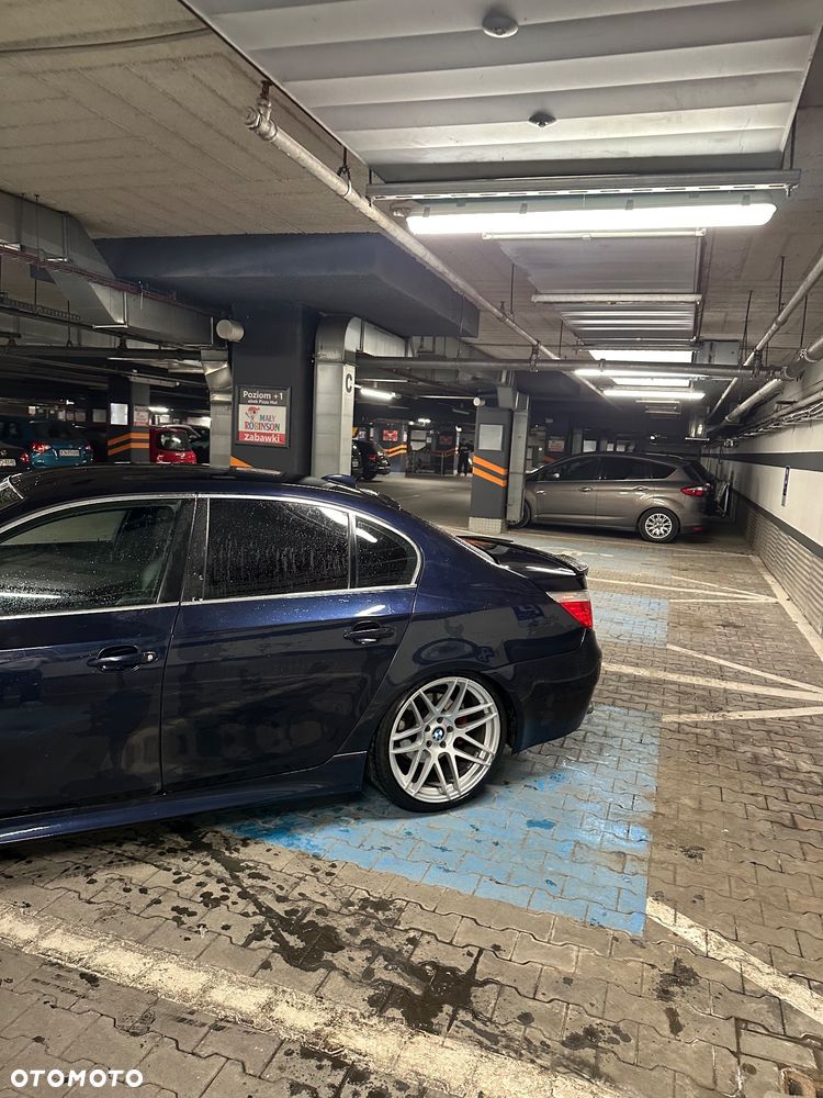 BMW Seria 5 530i - 6