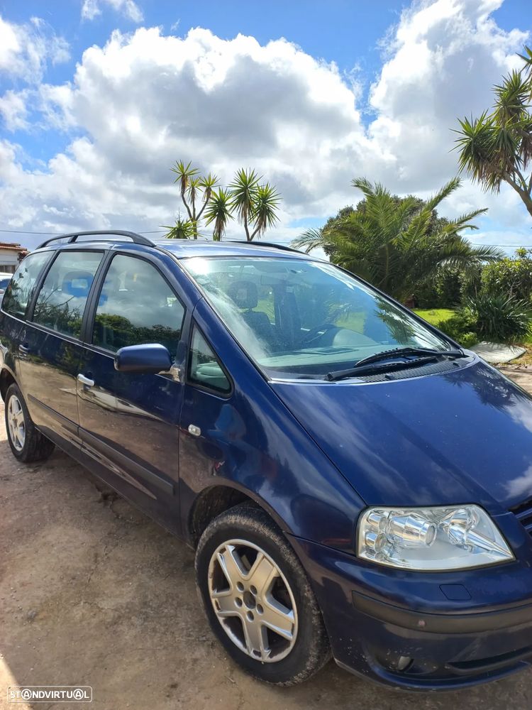 VW Sharan 1.9 TDi Confortline - 1